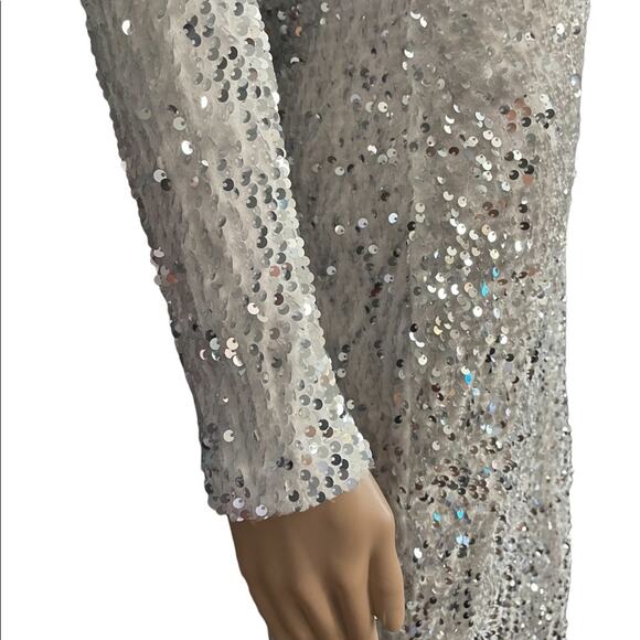 NWOT Bodycon DRESS Womens S Silver Deep V Sequined Long Sleeves Slit Cocktail - Picture 7 of 14